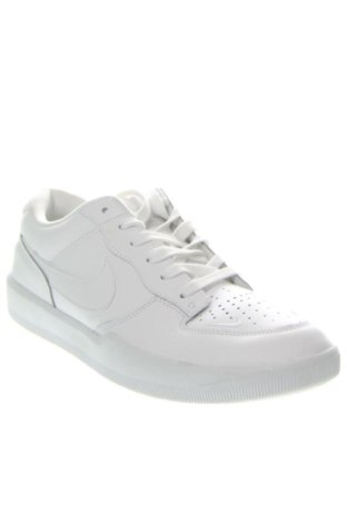 Férfi cipők
 Nike, Méret 45, Szín Fehér, Ár 39 549 Ft