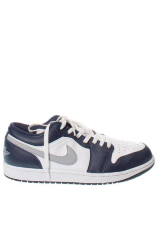 Férfi cipők
 Nike, Méret 45, Szín Sokszínű, Ár 51 919 Ft