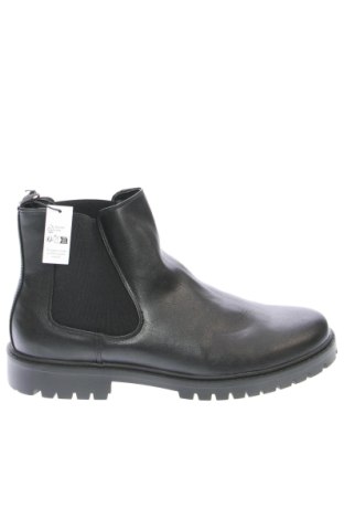 Férfi cipők
 Pier One, Méret 47, Szín Fekete, Ár 19 749 Ft