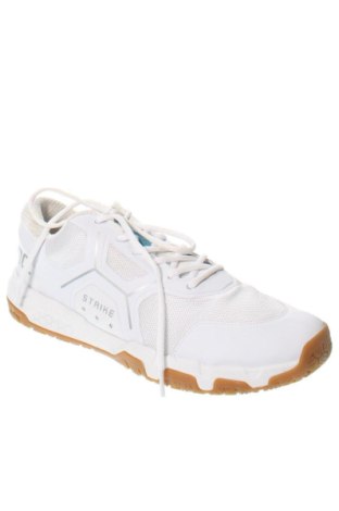 Férfi cipők
 Salming, Méret 44, Szín Fehér, Ár 27 669 Ft