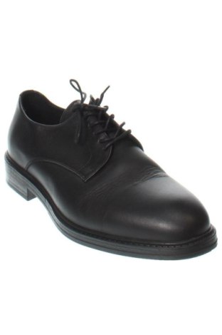 Férfi cipők
 Selected Homme, Méret 45, Szín Fekete, Ár 38 369 Ft