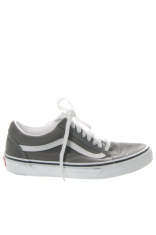 Férfi cipők
 Vans, Méret 41, Szín Szürke, Ár 22 229 Ft