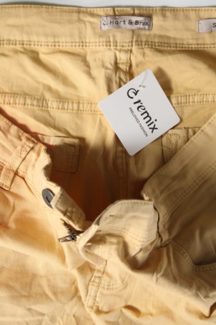 Pantaloni de bărbați J.Hart & Bros., Mărime XL, Culoare Bej, Preț 123,99 Lei