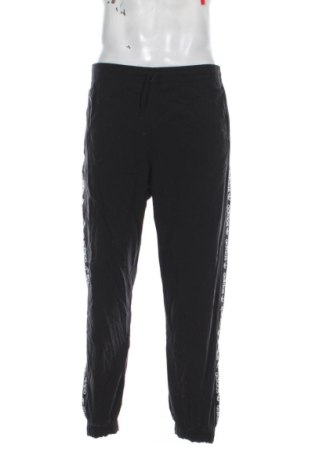 Pantaloni trening de bărbați Adidas Originals, Mărime S, Culoare Negru, Preț 136,99 Lei