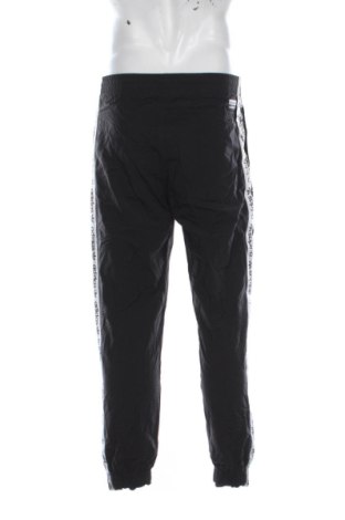 Pantaloni trening de bărbați Adidas Originals, Mărime S, Culoare Negru, Preț 136,99 Lei