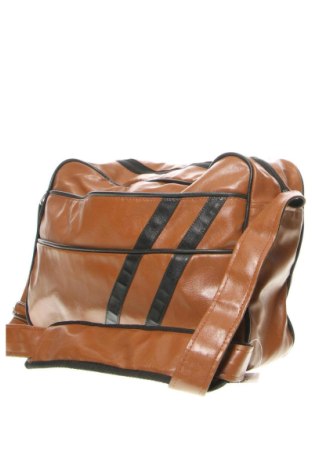 Пътна чанта Unbranded, Цвят Многоцветен, Цена 22,00 €