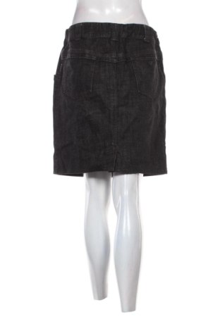 Fustă Armani Jeans, Mărime M, Culoare Negru, Preț 434,99 Lei