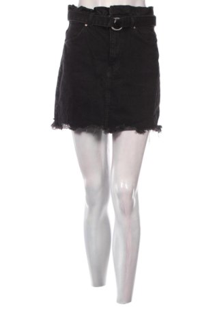 Пола Bershka, Размер S, Цвят Черен, Цена 15,00 €