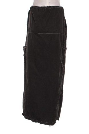 Пола Fashion nova, Размер S, Цвят Черен, Цена 2,04 €