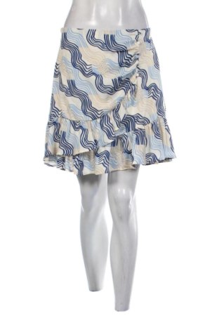 Пола Gina Tricot, Размер XL, Цвят Екрю, Цена 10,73 €