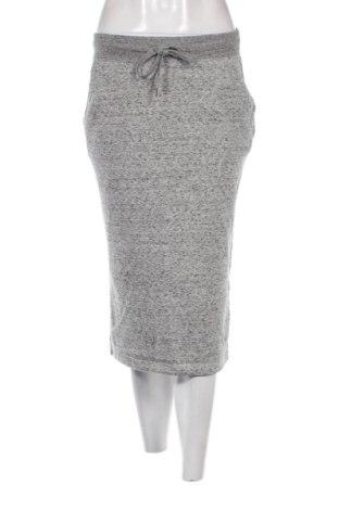 Пола Uniqlo, Размер S, Цвят Сив, Цена 21,47 €