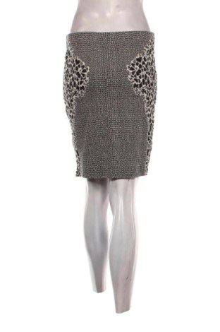 Пола VILA, Размер M, Цвят Многоцветен, Цена 5,11 €