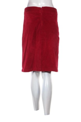 Пола Yokko, Размер M, Цвят Червен, Цена 8,82 €