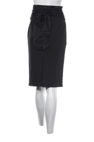 Пола Zara, Размер S, Цвят Черен, Цена 14,31 €