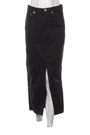 Пола Zara, Размер S, Цвят Черен, Цена 7,15 €