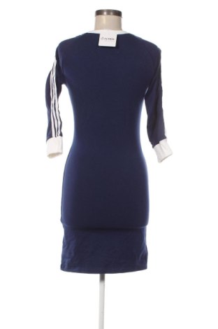 Рокля Adidas Originals, Размер S, Цвят Син, Цена 24,03 €