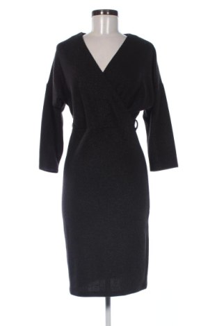 Рокля Adika, Размер S, Цвят Многоцветен, Цена 14,00 €