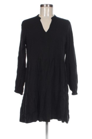 Рокля Amisu, Размер M, Цвят Черен, Цена 20,45 €