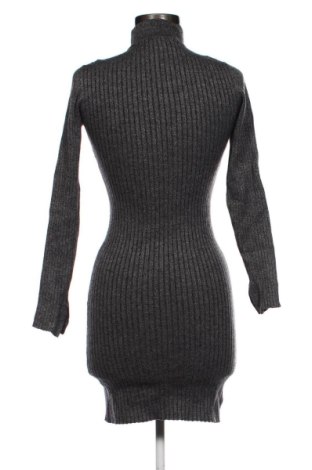 Ruha Amisu, Méret S, Szín Sokszínű, Ár 8 264 Ft