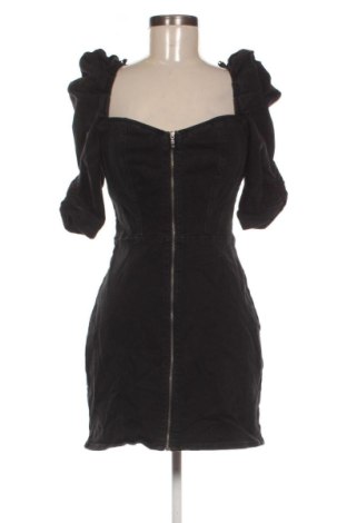 Šaty  Bershka, Velikost M, Barva Černá, Cena  539,00 Kč