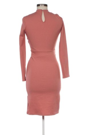 Sukienka Bershka, Rozmiar S, Kolor Różowy, Cena 104,99 zł