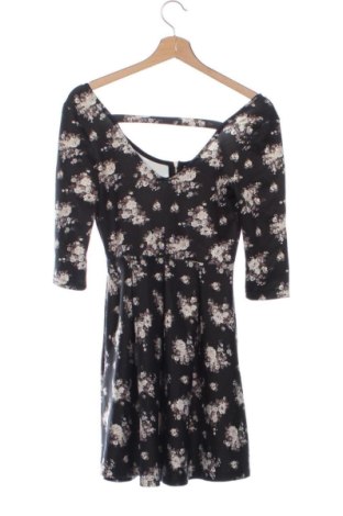 Rochie Bershka, Mărime M, Culoare Multicolor, Preț 123,99 Lei