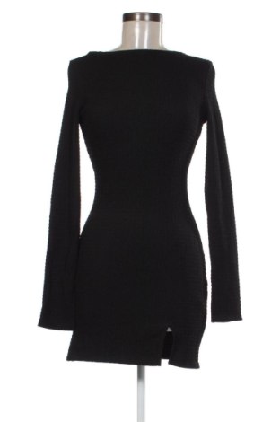 Sukienka Bershka, Rozmiar M, Kolor Czarny, Cena 104,99 zł