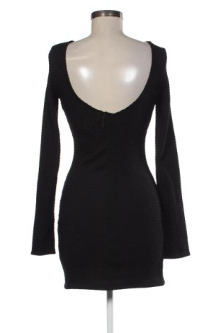 Sukienka Bershka, Rozmiar M, Kolor Czarny, Cena 104,99 zł
