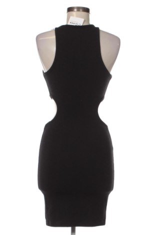 Šaty  Bershka, Velikost S, Barva Černá, Cena  567,00 Kč