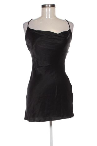 Рокля Bershka, Размер S, Цвят Черен, Цена 20,00 €