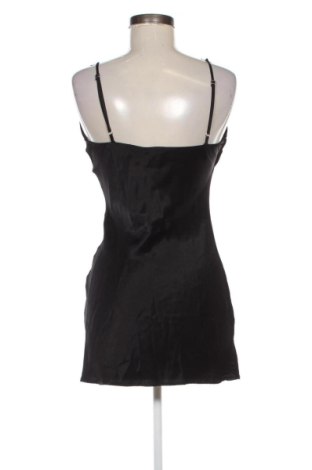 Рокля Bershka, Размер S, Цвят Черен, Цена 20,00 €