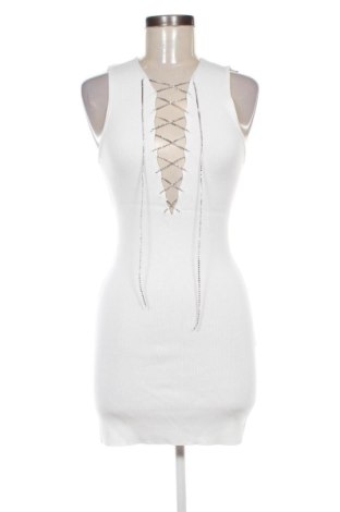 Šaty  Bershka, Veľkosť L, Farba Biela, Cena  32,00 €