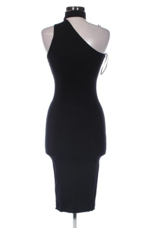 Рокля Bershka, Размер XS, Цвят Черен, Цена 9,20 €