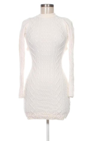 Kleid Bershka, Größe S, Farbe Weiß, Preis € 10,99