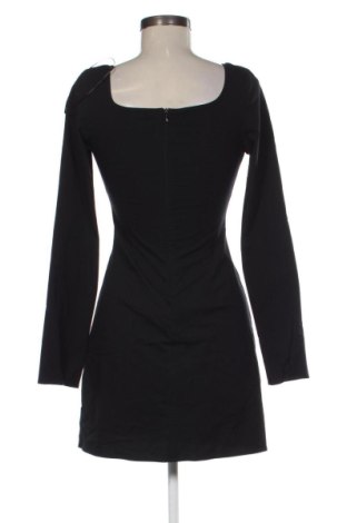 Šaty  Bershka, Velikost S, Barva Černá, Cena  272,00 Kč
