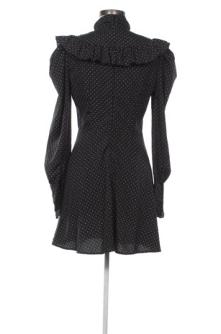 Kleid Boohoo, Größe M, Farbe Mehrfarbig, Preis 25,99 €