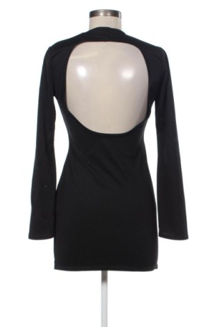 Рокля Boohoo, Размер S, Цвят Черен, Цена 20,45 €