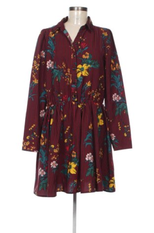 Kleid Boohoo, Größe L, Farbe Mehrfarbig, Preis € 26,99