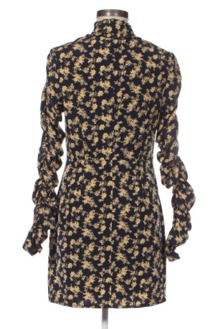 Рокля Boohoo, Размер M, Цвят Многоцветен, Цена 20,45 €