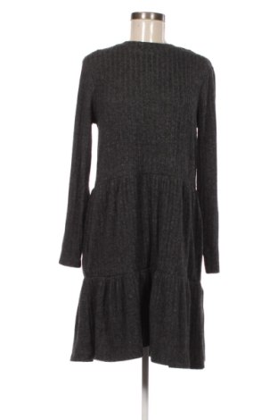 Kleid C&A, Größe M, Farbe Grau, Preis € 18,99