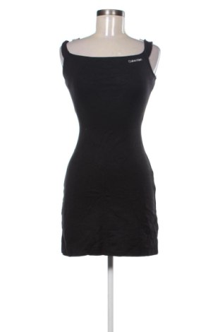 Kleid Calvin Klein Jeans, Größe XXS, Farbe Schwarz, Preis 19,99 €