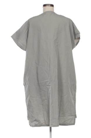 Šaty  Cartoon, Veľkosť M, Farba Sivá, Cena  10,95 €