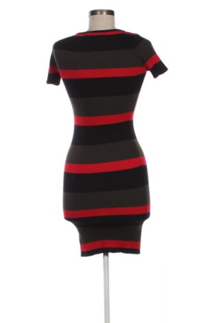 Šaty  Cherry Koko, Veľkosť M, Farba Viacfarebná, Cena  6,95 €