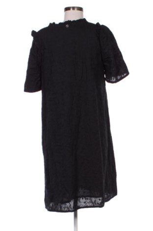 Sukienka Claire, Rozmiar M, Kolor Czarny, Cena 220,99 zł