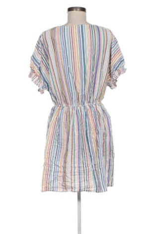 Ruha Converse, Méret M, Szín Sokszínű, Ár 17 351 Ft