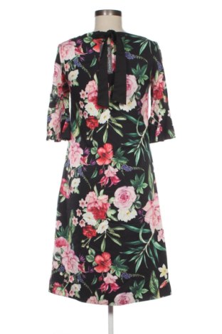 Рокля Credo, Размер M, Цвят Многоцветен, Цена 96,00 €