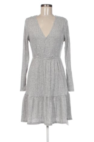 Rochie Cupshe, Mărime M, Culoare Gri, Preț 151,99 Lei