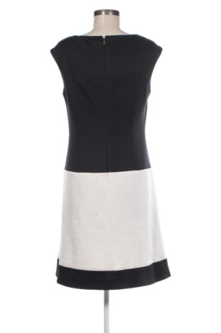 Рокля DKNY, Размер M, Цвят Многоцветен, Цена 66,44 €