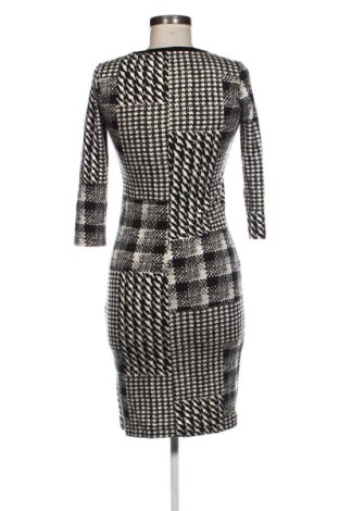 Рокля Daphne, Размер XS, Цвят Многоцветен, Цена 65,57 €