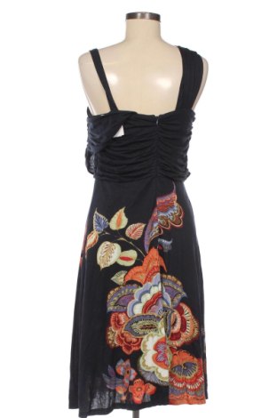 Kleid Derby, Größe M, Farbe Mehrfarbig, Preis € 18,00